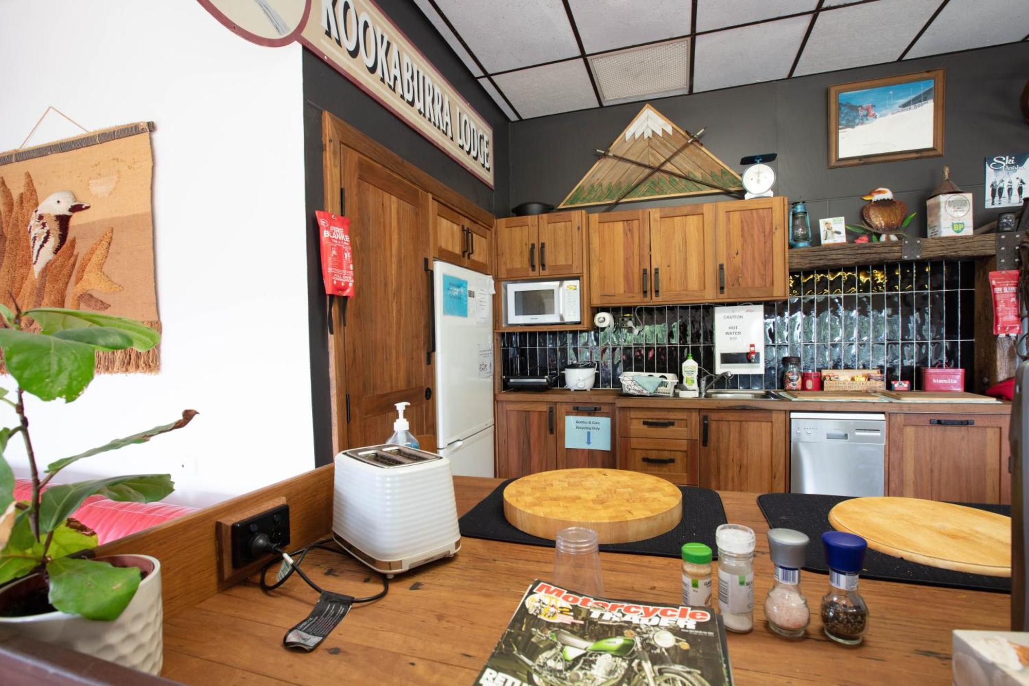 Kookaburra Lodge Jindabyne Ngoại thất bức ảnh