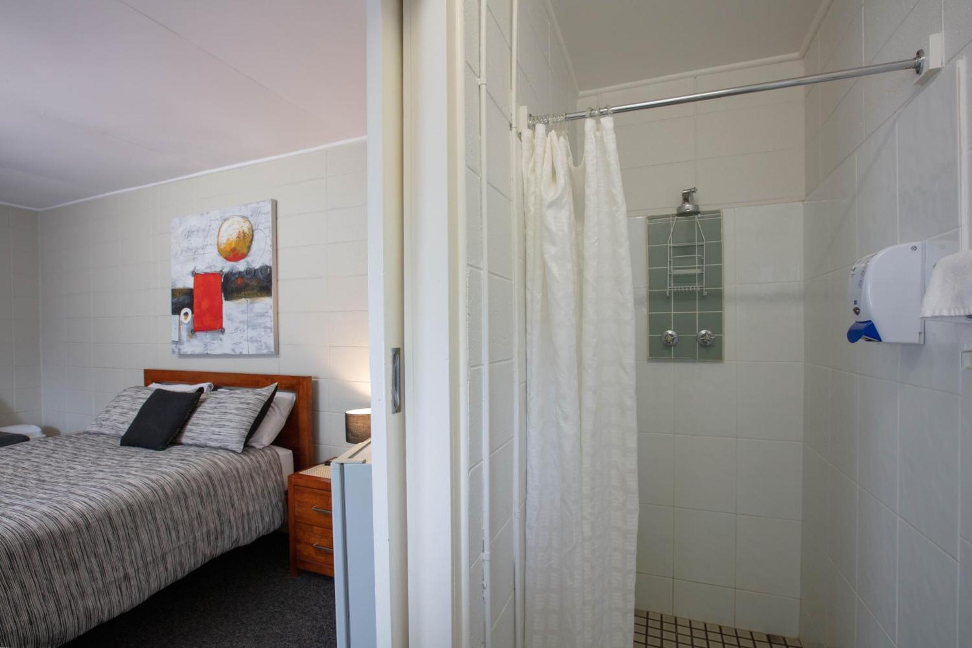 Kookaburra Lodge Jindabyne Phòng bức ảnh